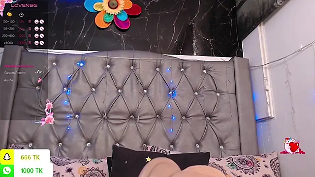 LAILAGUMMY live XXX chat