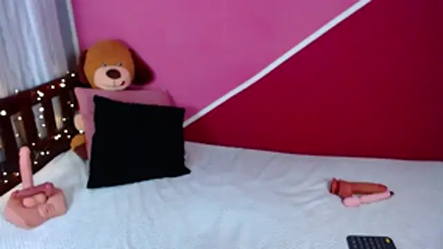 Queenamazon1 라이브 XXX 채팅