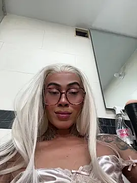 miss_tatiana_'s Live XXX Chat