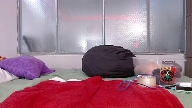 liseth_01hot élő XXX-chatje