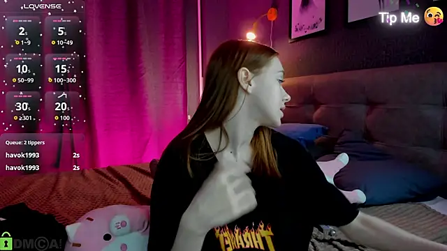 XXX chat uživo modela Lesi_Moonie01