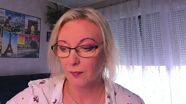 vanessa_chat live XXX chat