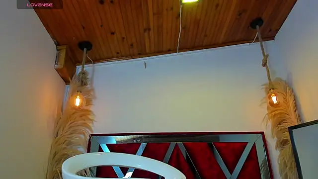 Show modela Nickk_21_ na web-kameri