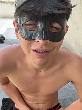 Liam_Moss: онлайн-секс-чат