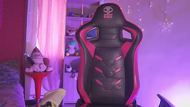 Madison_Mayer: онлайн-секс-чат