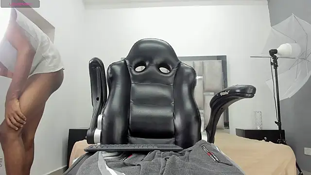 khris__evansのウェブカメラショー