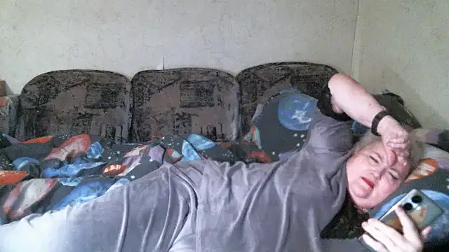 Lana555's Webcam Show