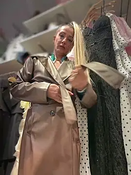 Chat +18 de adya-aly ao vivo