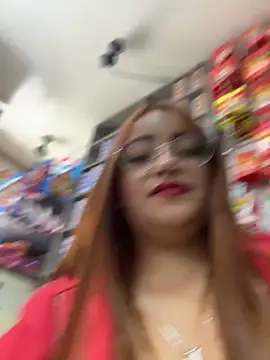 Tatiana_O Show in webcam