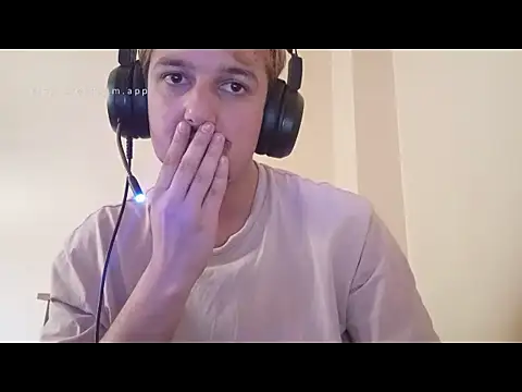 iammos_teen 在線直播表演