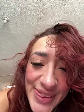 Pertunjukan Kamera Web ariiel_