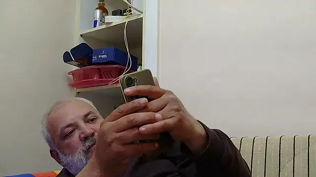 husoizmir Adlı Modelin Web Kamerası Şovu