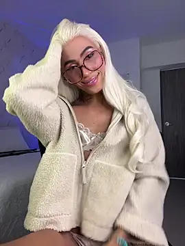 miss_tatiana_ live XXX chat