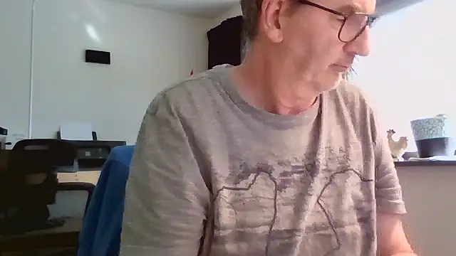 HotLucas66's Webcam Show