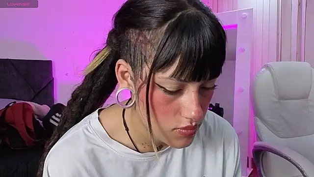 _sharlotte777: онлайн-секс-чат