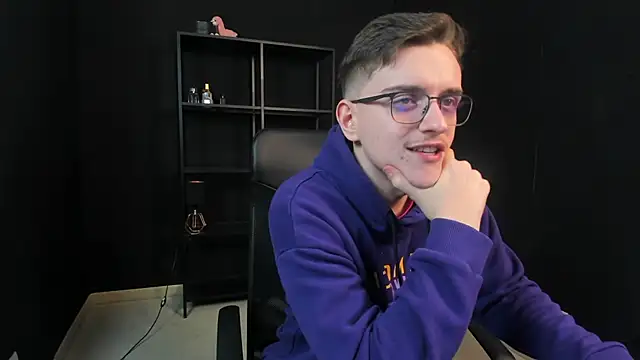 FelixStarkk Pertunjukan Webcam