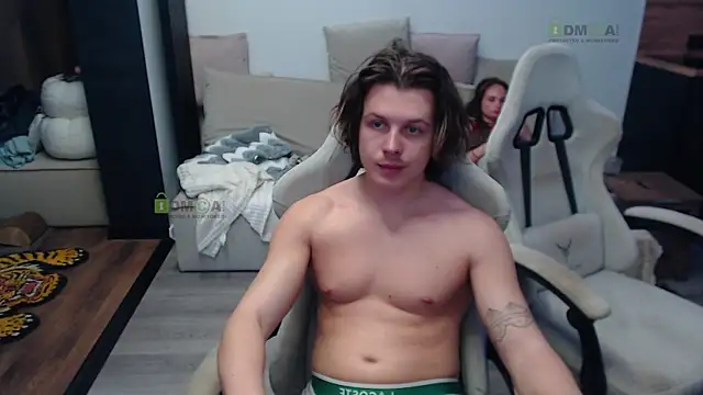 Sunny-Girl1 Obrolan Langsung XXX