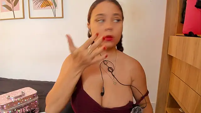 Chatroom XXX en direct de Bloom_Noor