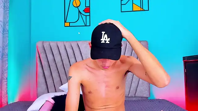 Maikol_Ortiz Live XXX-chat