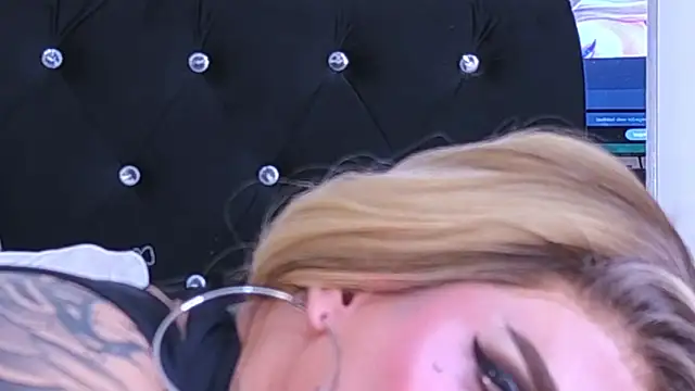 Webkamerová show ZikaruRichie