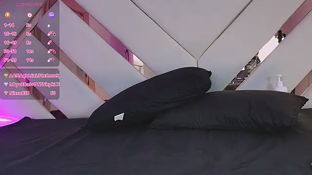 Noa_butterfly_'s Live XXX Chat