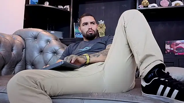 matteosantos 网络视讯表演