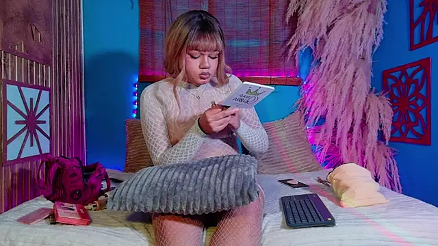 Show modela Tiff_sammy na web-kameri