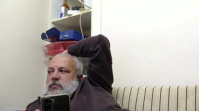 husoizmir Adlı Modelin Web Kamerası Şovu