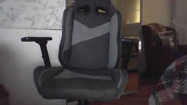 MarkusBerq_H Adlı Modelin Canlı XXX Sohbeti