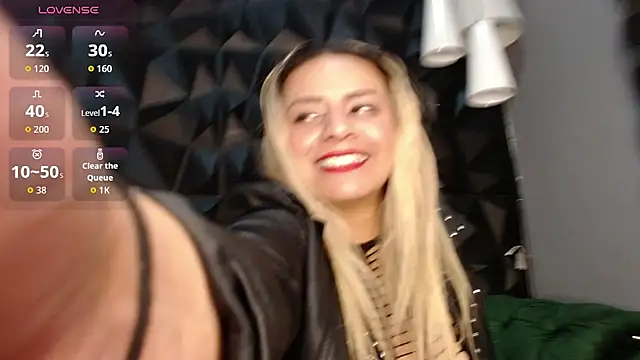 Chat +18 de kathaleyagrayy ao vivo