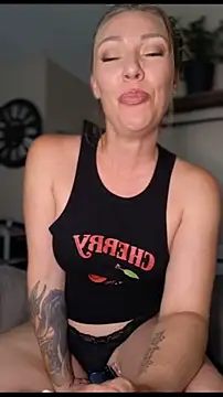 Sacha-xxのライブXXXチャット