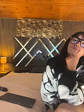 Chat XXX en directo de Amy_channel