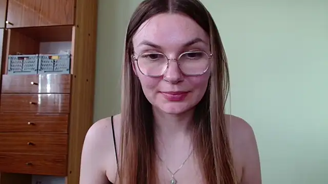 LooveELLYx Adlı Modelin Canlı XXX Sohbeti