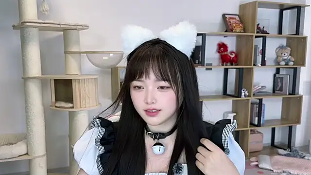 دردشة SakuraCat6 الجنسية المباشرة