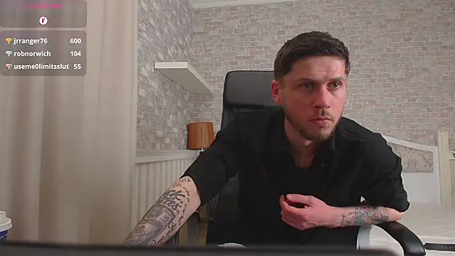 JonahShaw webcam show