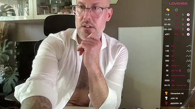 the_new_fit_rubinho: вебкам-шоу