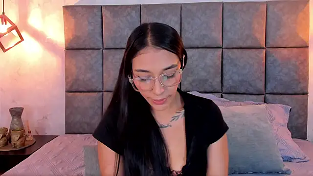 Roseaurora Live XXX Chat