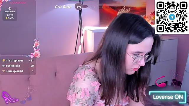 leylamirageのライブXXXチャット