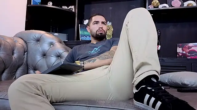 matteosantos webkamerás műsora