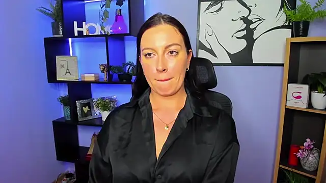 FUN_AMI live XXX chat