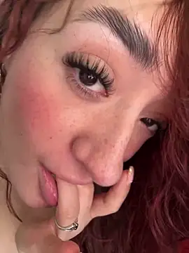 ariiel_ Adlı Modelin Canlı XXX Sohbeti