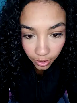 Czat XXX na żywo – CurlyBitch