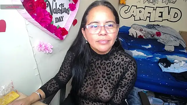 Chat +18 de Miss__kendra_ ao vivo