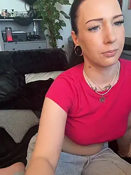 Trixie-Tainted Webcam-Show