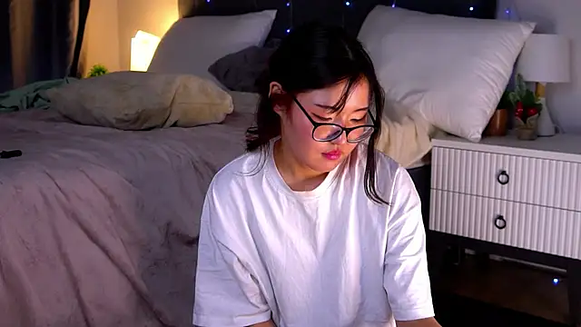 Chatroom XXX en direct de NelleMihalko