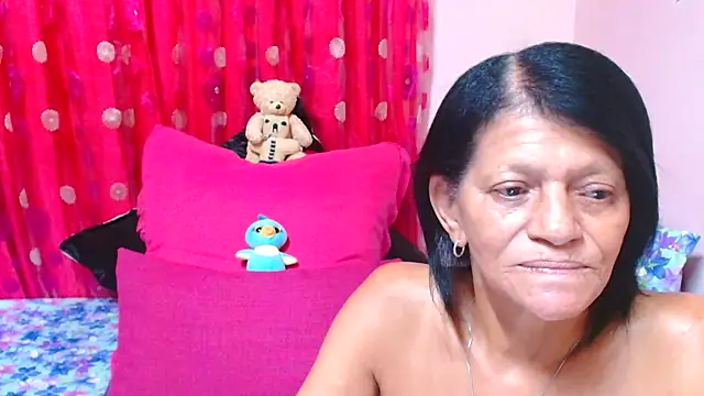 Chat XXX en directo de SLUTTYROXY