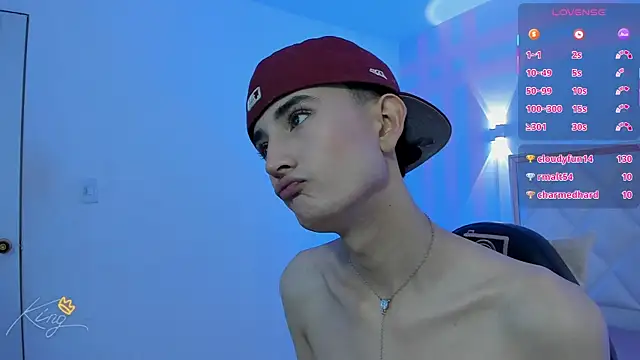 Eidan_tay élő XXX-chatje