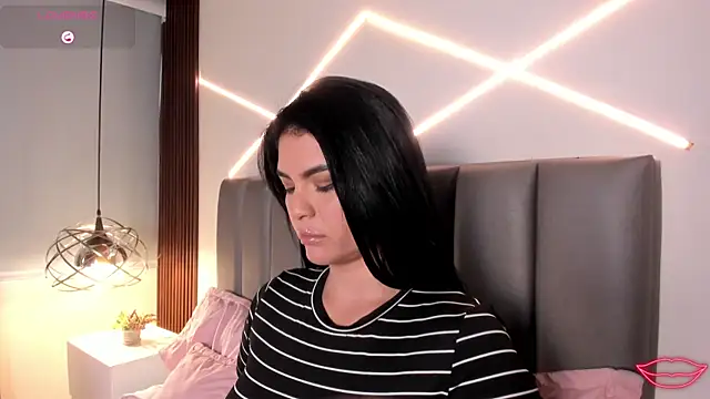 Онлайн чат XXX Veronicalanx1