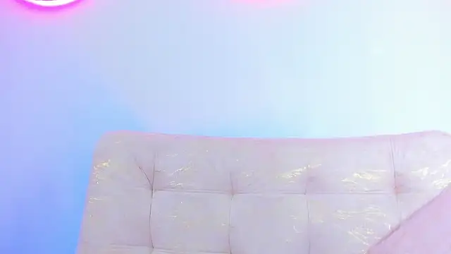 VenusBlazzer's Webcam Show