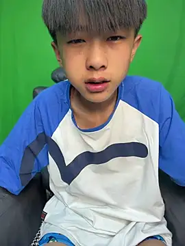 DD-101 在線直播表演